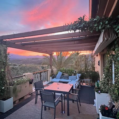 Quartiers Marbella Penthouse In Hacienda Cifuentes Benahavis Apartman Estepona Kültér fotó