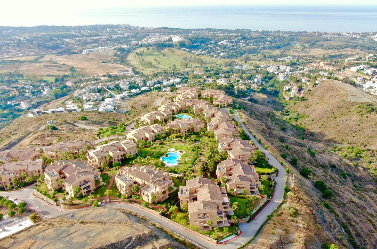 Quartiers Marbella Penthouse In Hacienda Cifuentes Benahavis Apartman Estepona Kültér fotó