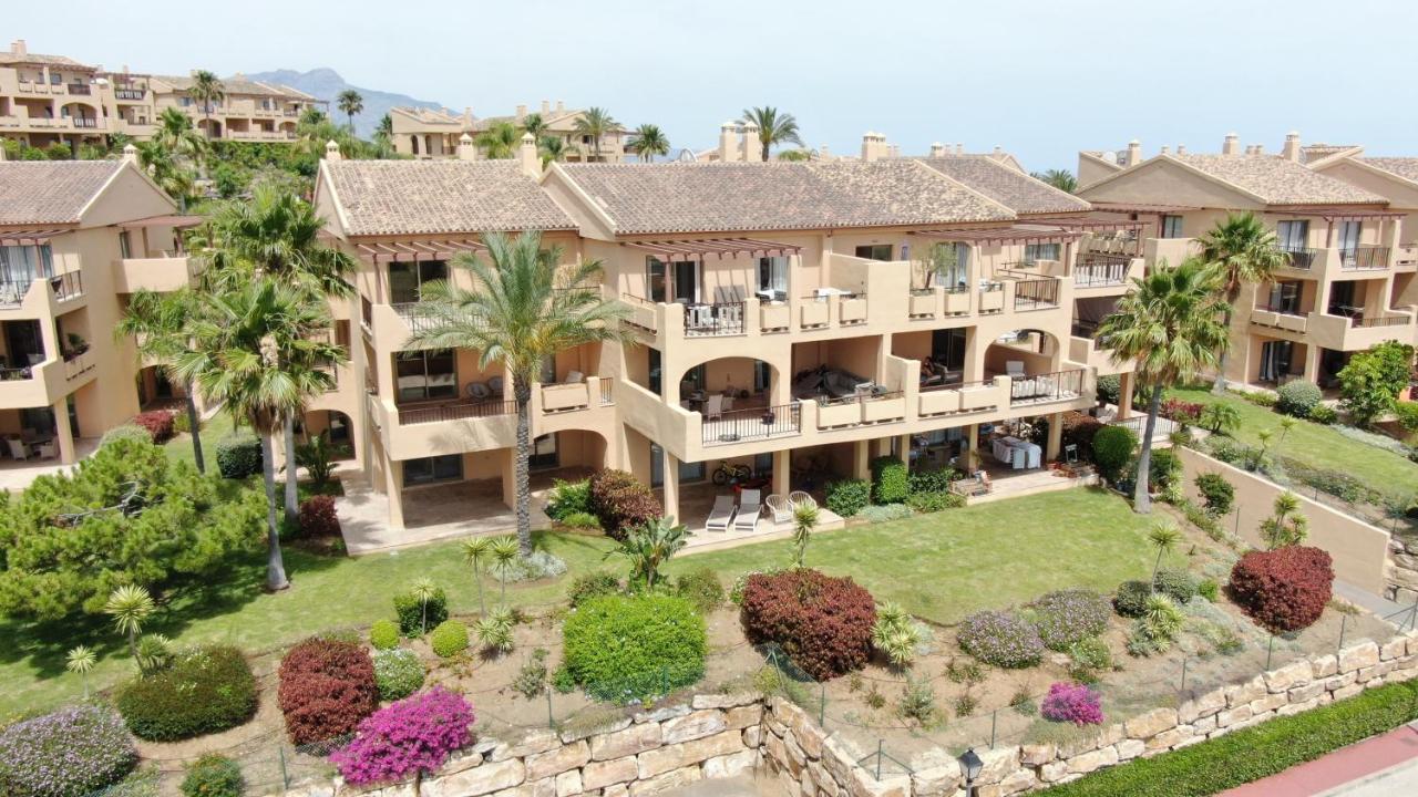 Quartiers Marbella Penthouse In Hacienda Cifuentes Benahavis Apartman Estepona Kültér fotó